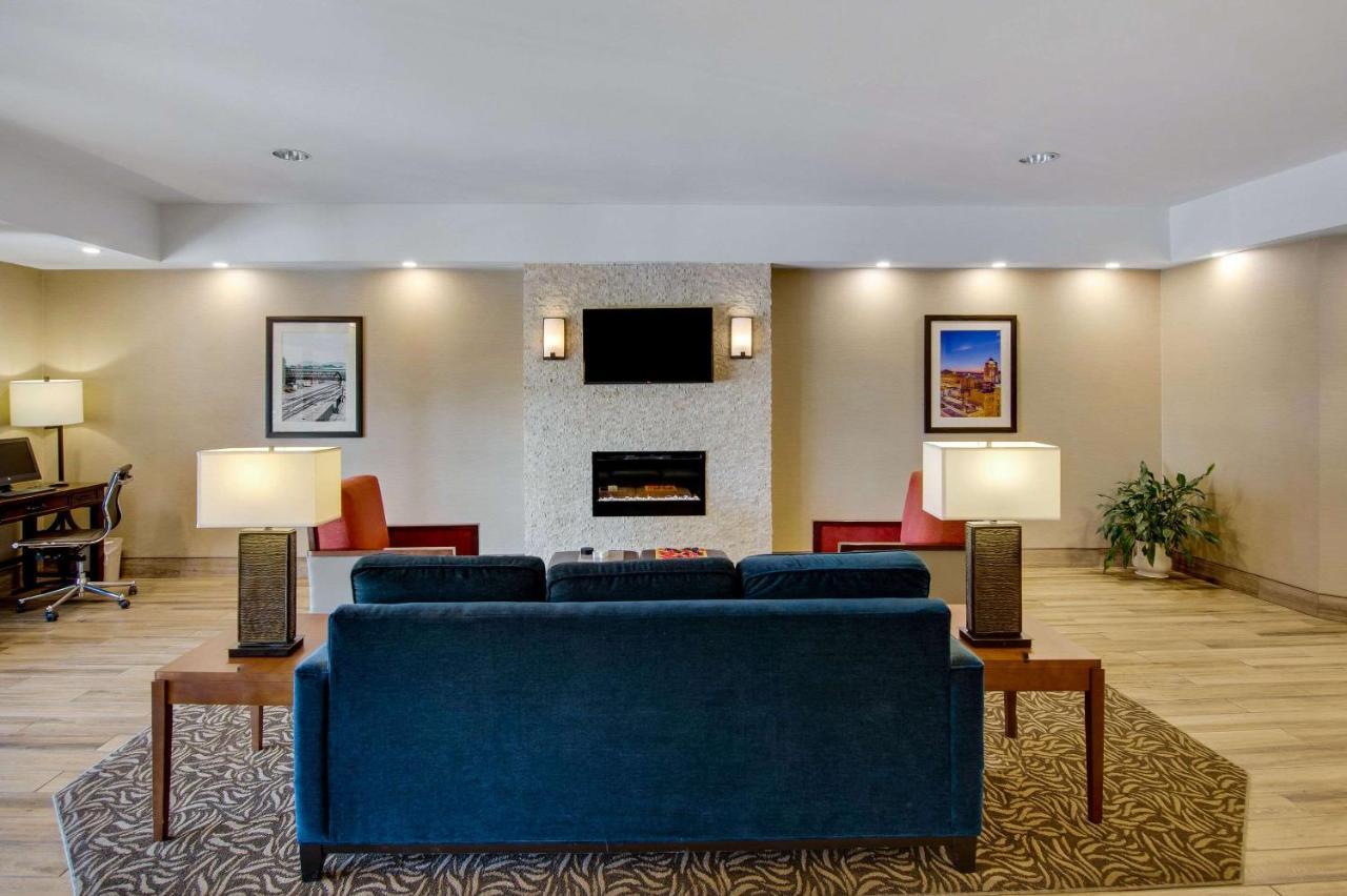 Comfort Inn Airport Roanoke Exterior foto