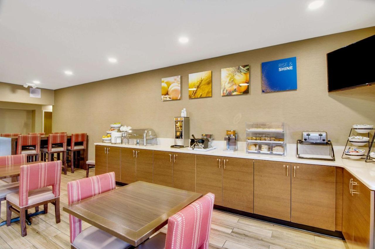 Comfort Inn Airport Roanoke Exterior foto