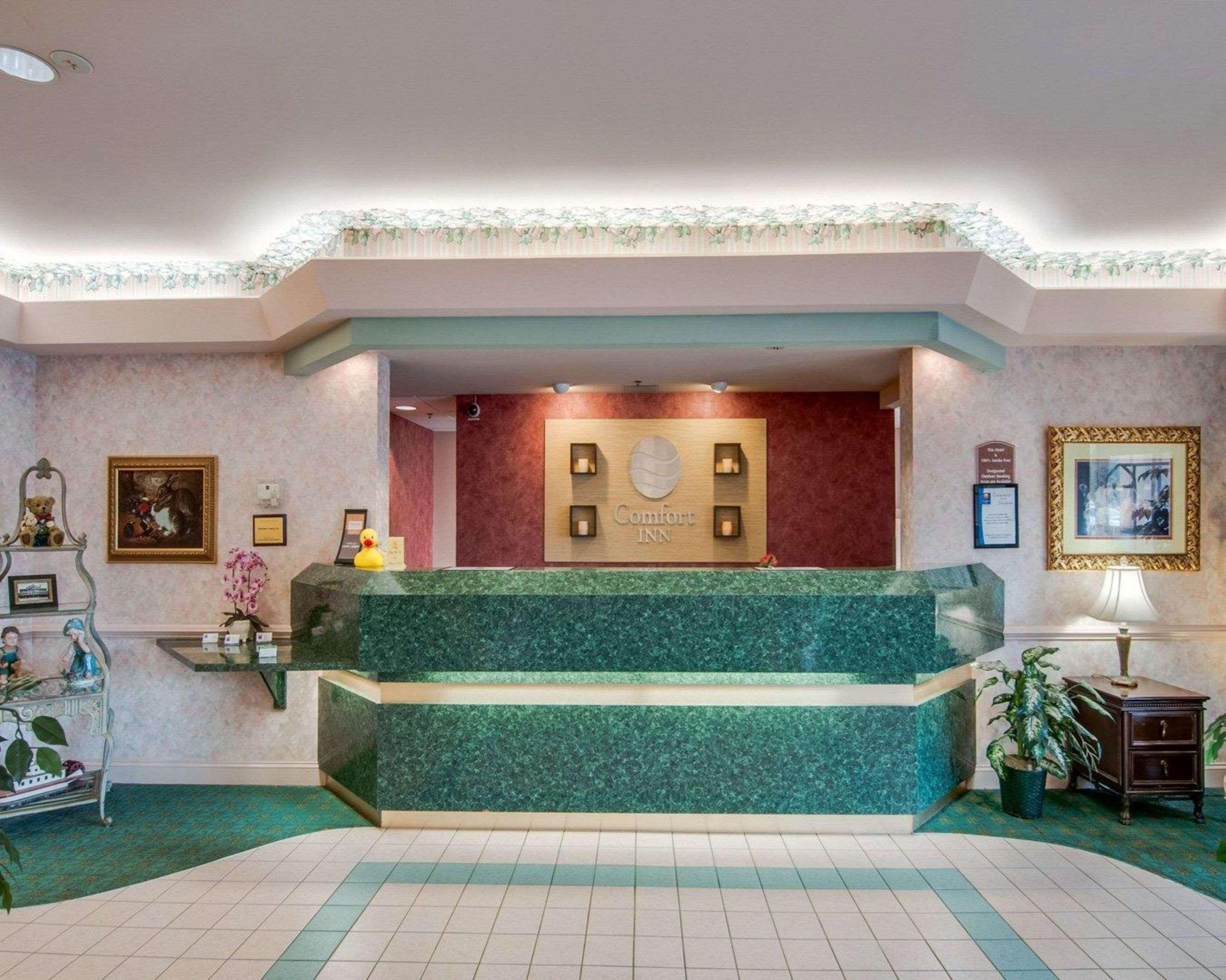 Comfort Inn Airport Roanoke Exterior foto